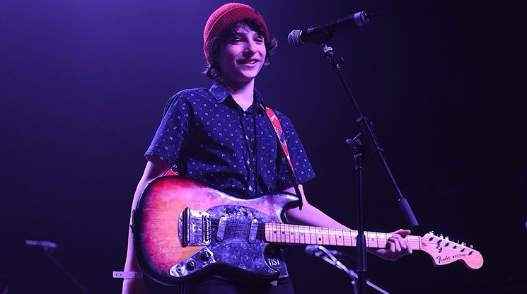 finn-wolfhard-strange-80s-mathew-tucciarone